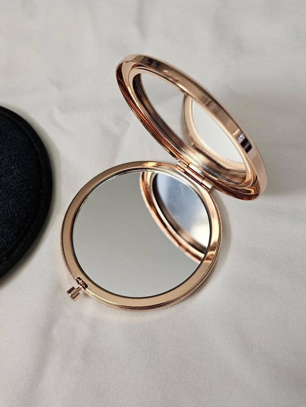 Artis Brush Double makeup cosmetic bag cleaning pad and compact mirror bundle